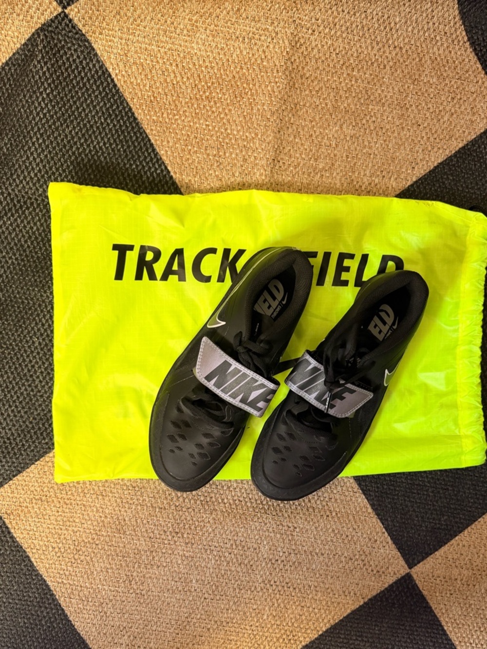 Nike Black and Silver Throwing Shoes with Hook Strap - Picture 2 of 5